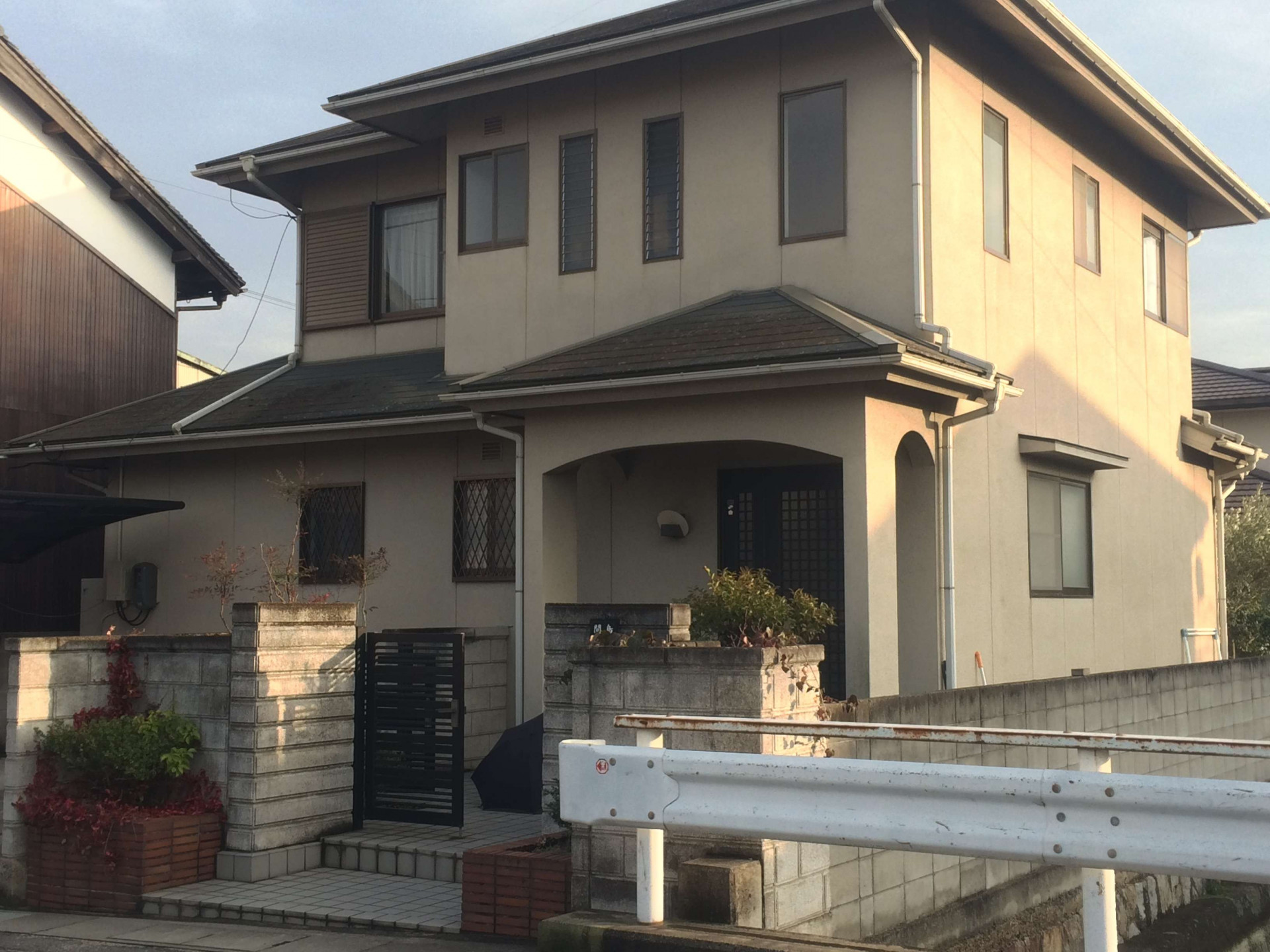 香川県さぬき市志度M様邸外壁塗装、屋根塗装・塗り替え工事